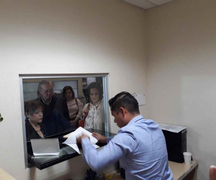 Exigen endurecer leyes contra corrupción