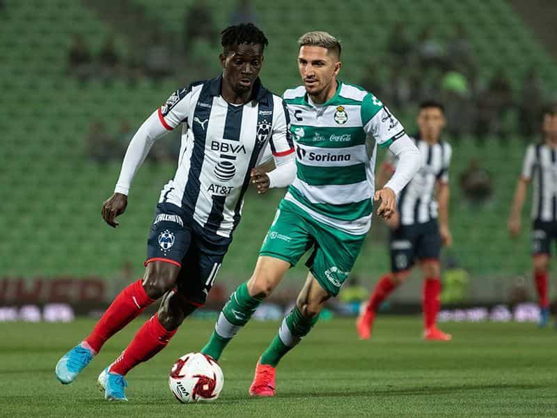 Santos Laguna desaprovechó su condición de local