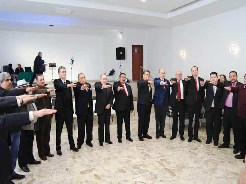 Crecen abogados Mazones en NL Crecen abogados Mazones en NL