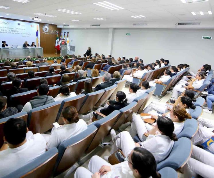 Recibe Licenciatura en Enfermería quinta reacreditación