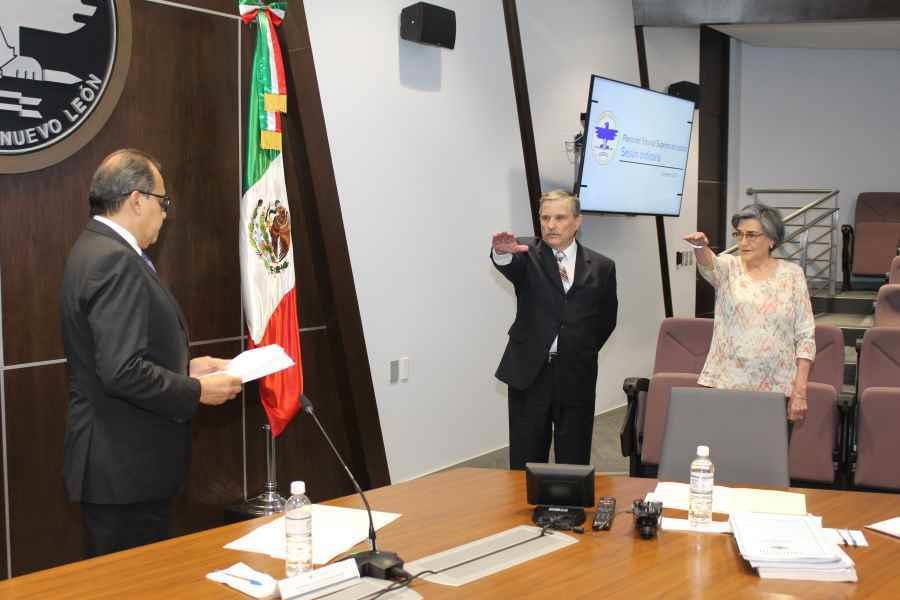 Designa TSJNL a magistrados interinos