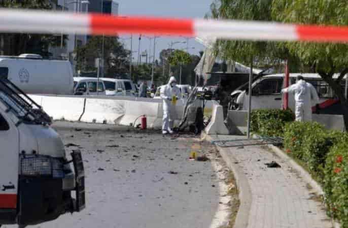 Terrorista suicida se inmola cerca de Embajada de EU Terrorista suicida se inmola cerca de Embajada de EU