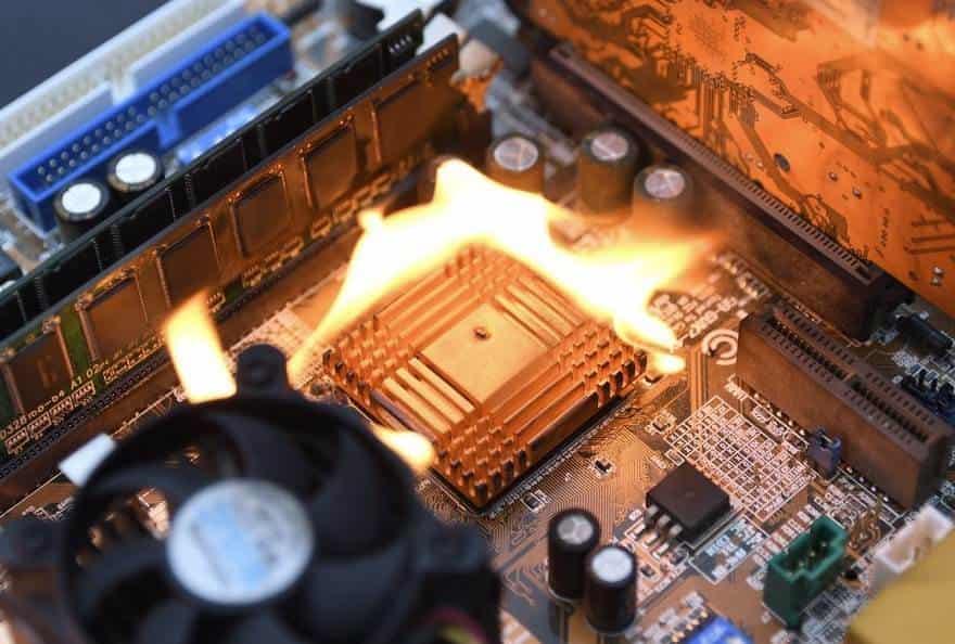 Fallo en procesadores Intel solo se soluciona reemplazándolo Fallo en procesadores Intel solo se soluciona reemplazándolo