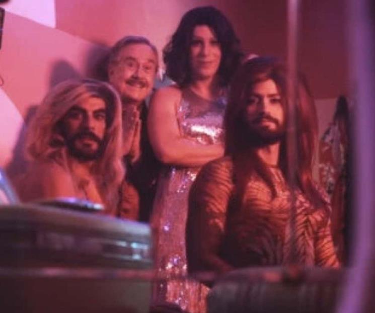 Pedro Sola y Ximena Sariñana en La Casa de las Flores