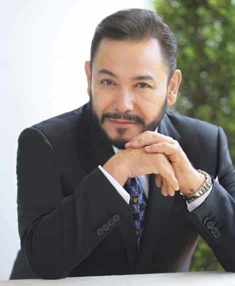 Héctor Serrano Cortés Héctor Serrano Cortés