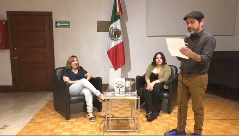 Charlan sobre la novela de ciencia ficción Charlan sobre la novela de ciencia ficción