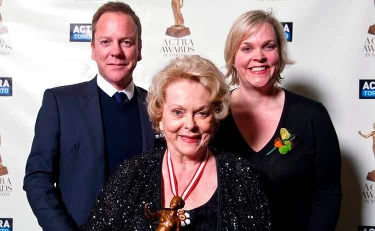 Fallece actriz Shirley Douglas, madre de Kiefer Sutherland