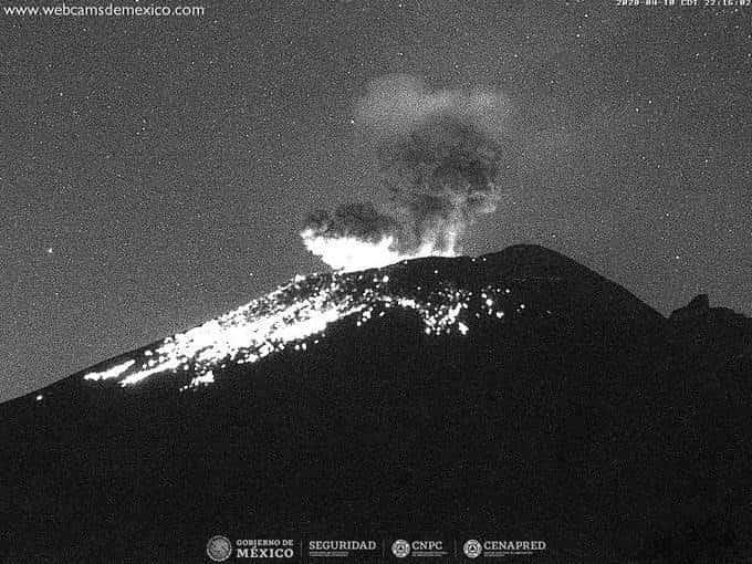 Volcán Popocatépetl registra explosión
