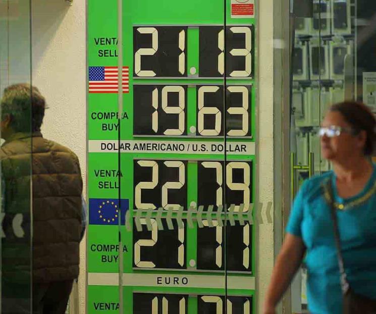 Peso gana terreno ante el dólar