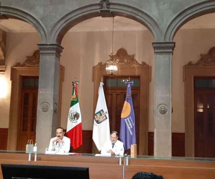 Suma NL 258 infectados por Covid-19, 4 intubados