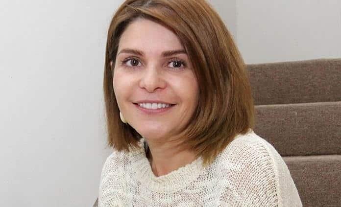 Critican a Itatí Cantoral por dejarse ver sin maquillaje Critican a Itatí Cantoral por dejarse ver sin maquillaje