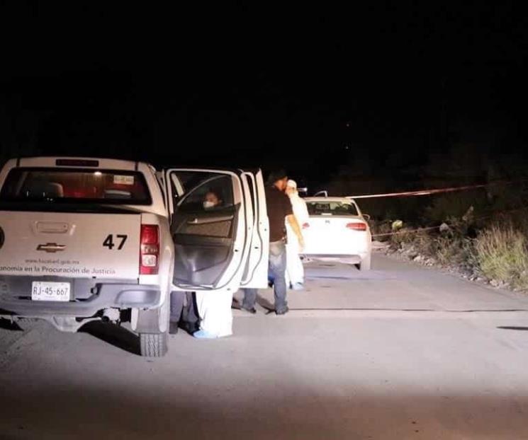 Hallan a hombre asesinado en brecha