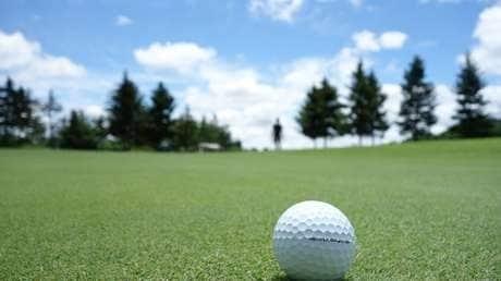 58% de los campos de golf están abiertos en EU 58% de los campos de golf están abiertos en EU