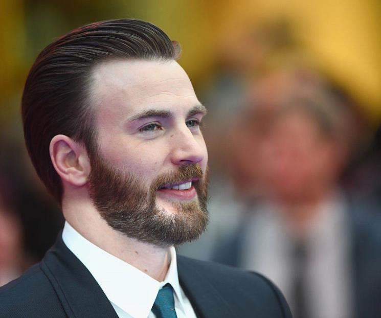 Chris Evans se estrena en Instagram por una buena causa