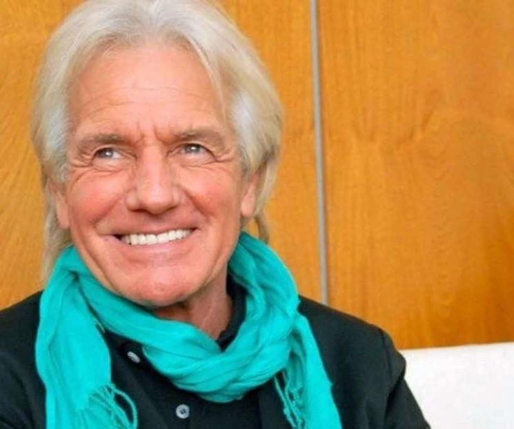 Fallece Sergio Denis a los 71 años, tras caer de escenario