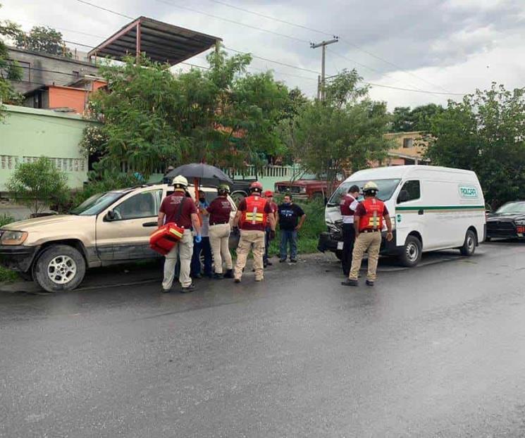 Lesiona choque a mujer