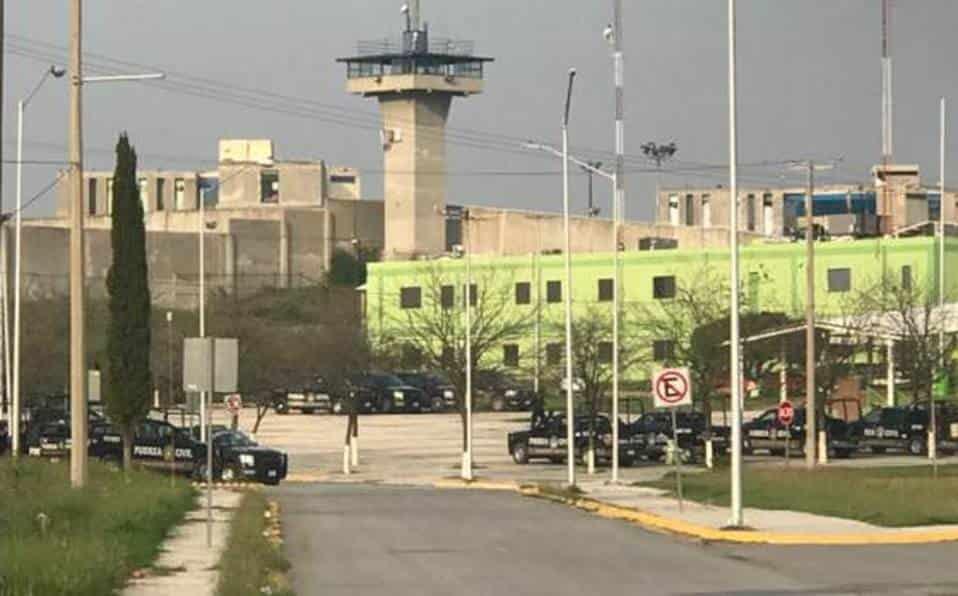 Trasladan a 21 reos del Cereso de Cadereyta