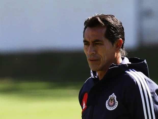 Operan a Benjamín Galindo por problema cerebrovascular Operan a Benjamín Galindo por problema cerebrovascular