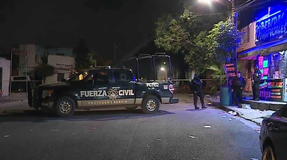 Hieren a hombre en mercado y su agresor huye
