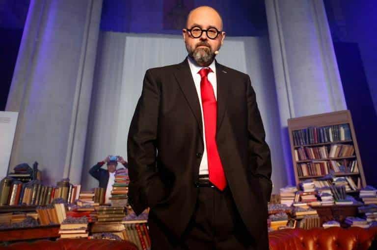 Fallece el escritor español Carlos Ruiz Zafón