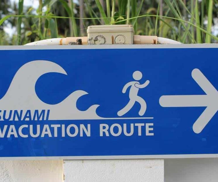 Emiten alerta de tsunami por sismo de 7.5