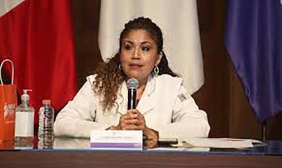 Internan de urgencia a Amalia Becerra por síntomas de Covid