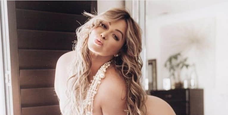 Chiquis Rivera festeja sus 35 años quitándose toda la ropa
