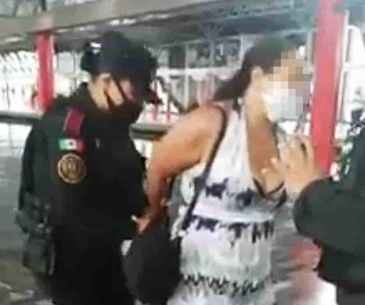 Detiene Fuerza Civil a mujer por no usar cubrebocas
