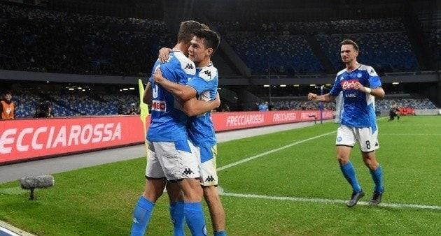 Lozano revoluciona al Nápoli para vencer al As Roma