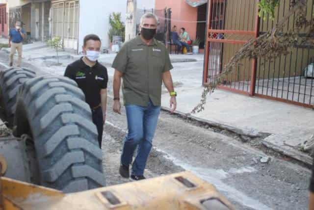 Inicia Apodaca obras en Metroplex