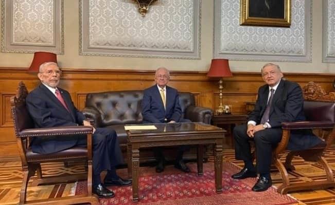 AMLO acepta renuncia de Jiménez Espriú en la SCT AMLO acepta renuncia de Jiménez Espriú en la SCT