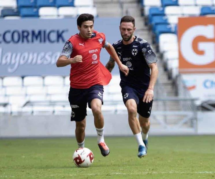 Rayados entrena en El BBVA