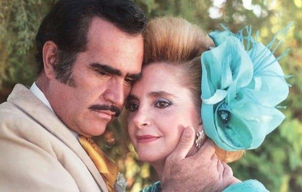 Vicente Fernández celebra a Cuquita, el amor de su vida Vicente Fernández celebra a Cuquita, el amor de su vida