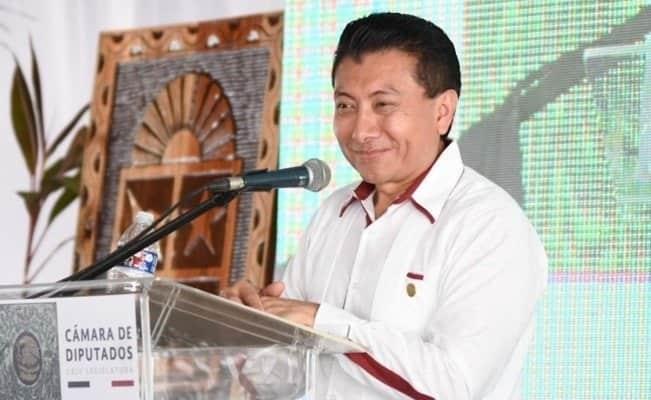 Suma PRD a sus filas a diputado disidente de Morena Suma PRD a sus filas a diputado disidente de Morena