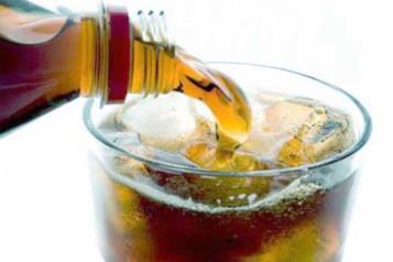 Morena en el Senado va por impuestos a bebidas azucaradas