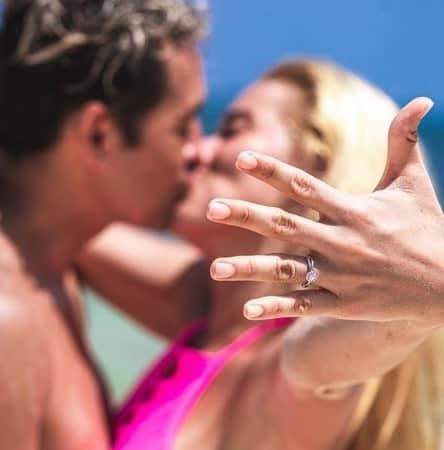 Yulianna Peniche acepta casarse con el Parejita López