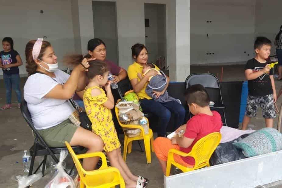 Rechazan albergue damnificados de Hanna