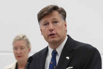 Embajador de EU celebra captura de El Marro