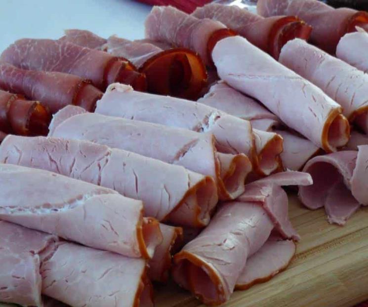 Exhiben marcas de jamón con menos carne de la prometida