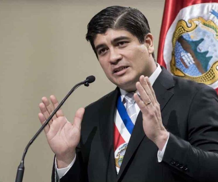 Indagan a presidente de Costa Rica