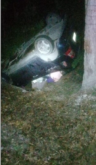 La volcadura dejó un saldo de una mujer sin vida y tres integrantes de su familia con lesiones graves