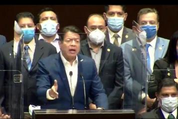 Aprueban quitar fuero al Presidente