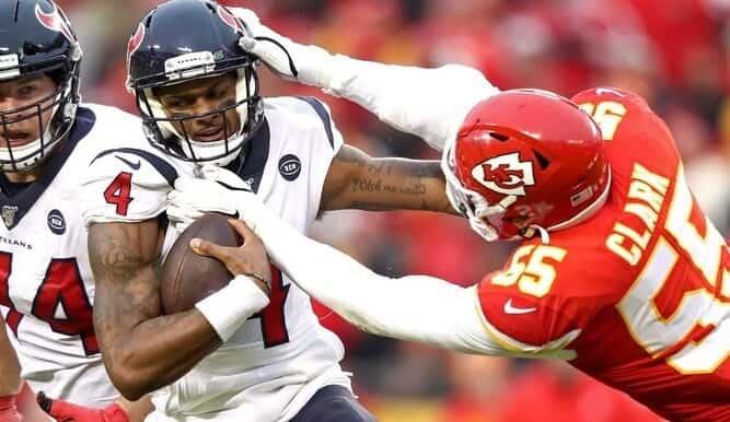 Texans renuevan a Deshaun Watson por cuatro años