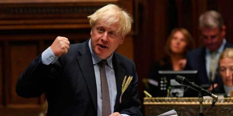 Defiende Johnson revisión del Brexit Defiende Johnson revisión del Brexit