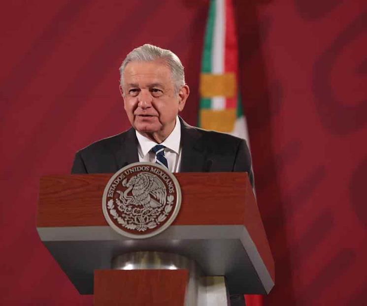 Según el Presupuesto 2021, AMLO ganará más de lo que dice