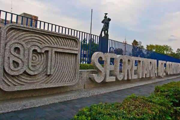 Salma Jalife renuncia a la SCT Salma Jalife renuncia a la SCT