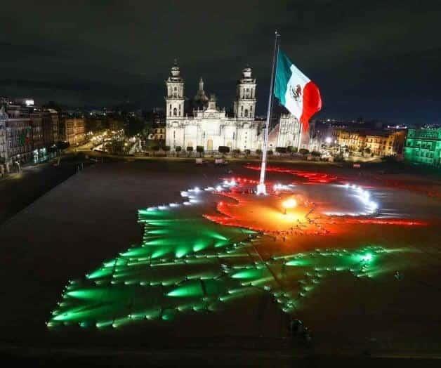 AMLO izará bandera a media asta por sismos de 1985