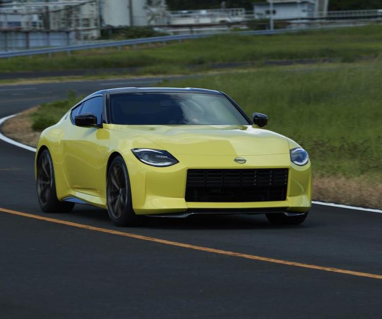 Nissan Z Proto se presenta con caja manual de velocidades