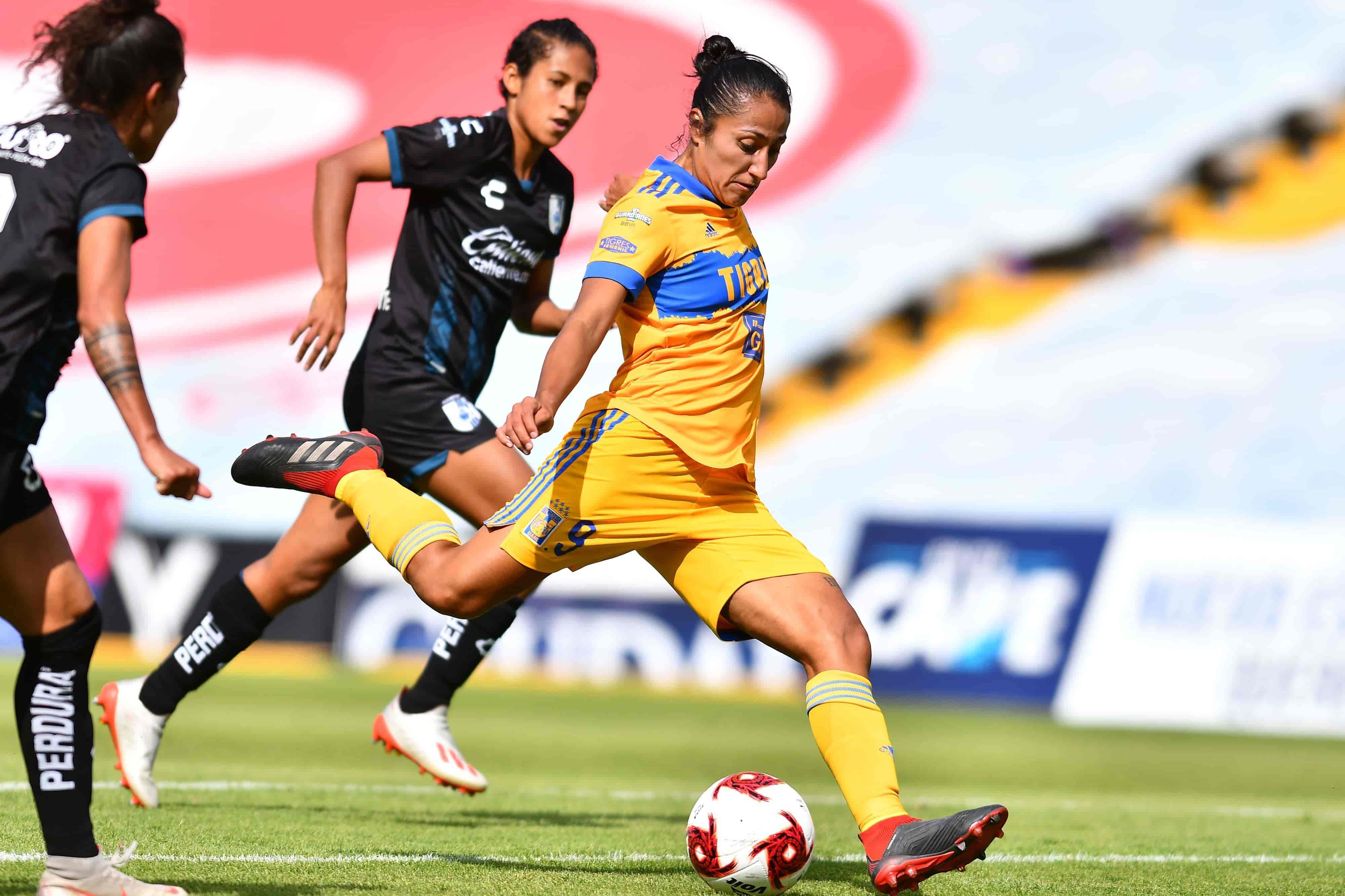 Querétaro 1-3 ante Tigres