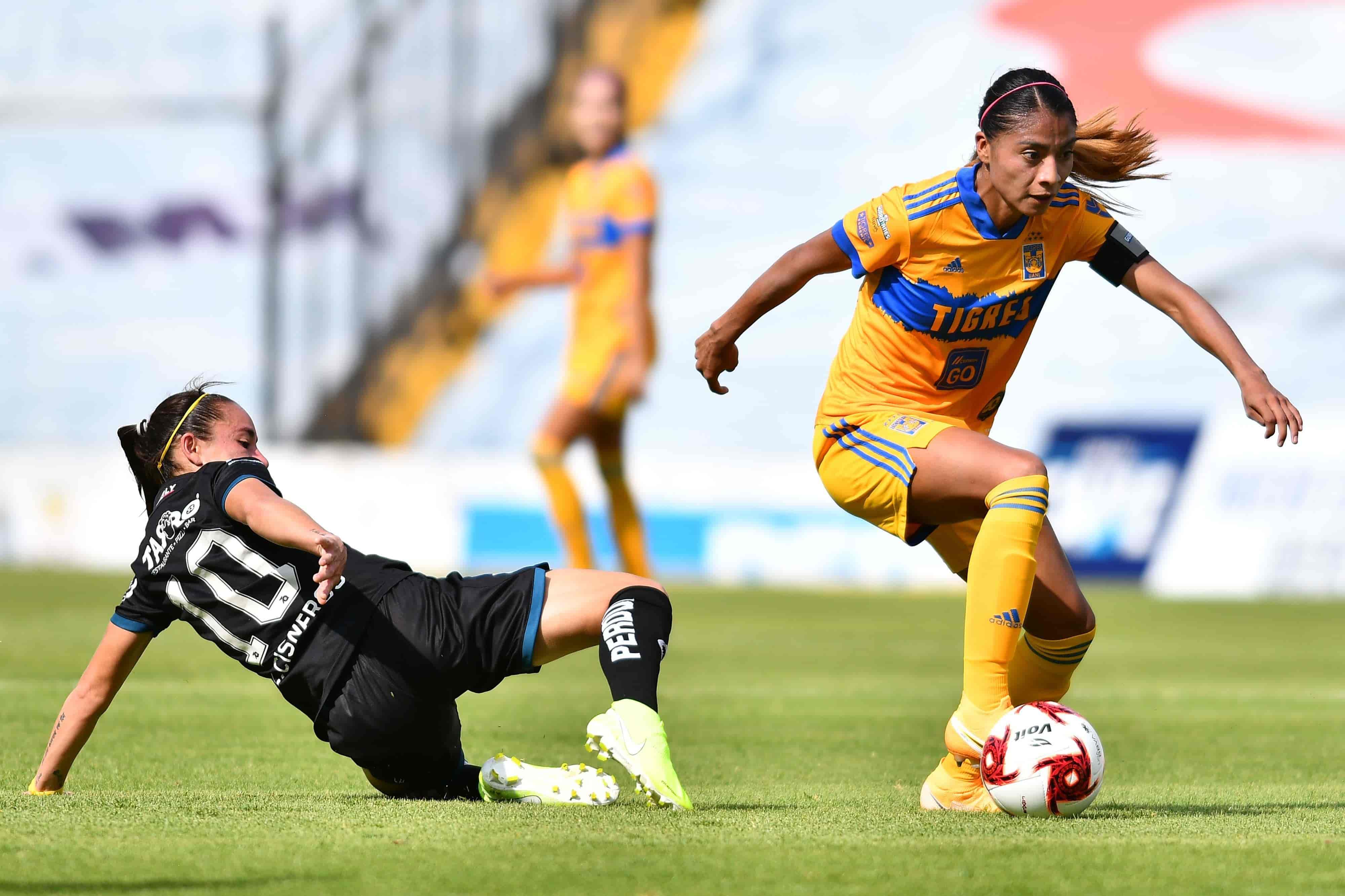 Querétaro 1-3 ante Tigres